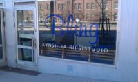Kynsi- ja ripsistudio Bling